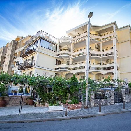 Saki Apartments Budva Eksteriør billede