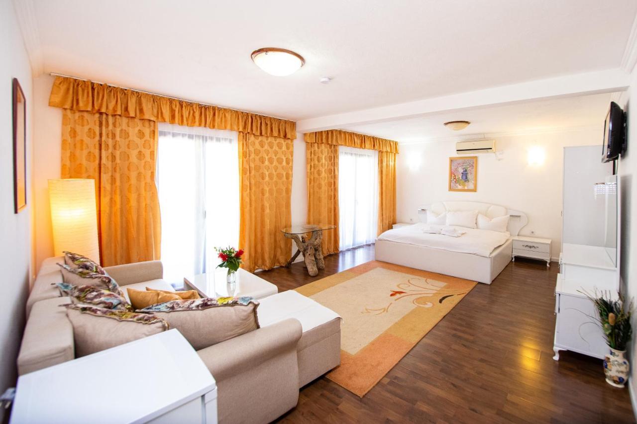 Saki Apartments Budva Eksteriør billede