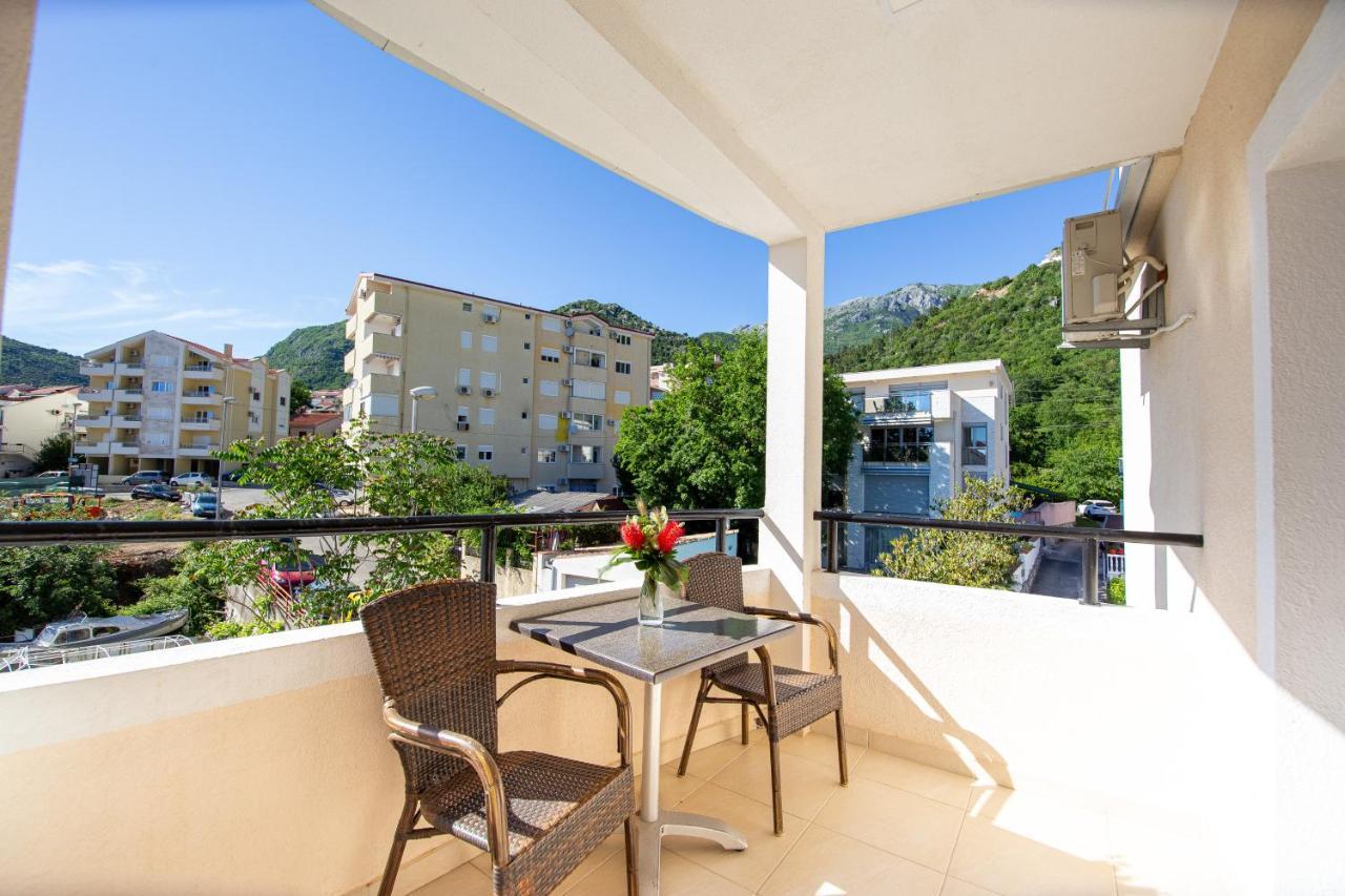 Saki Apartments Budva Eksteriør billede