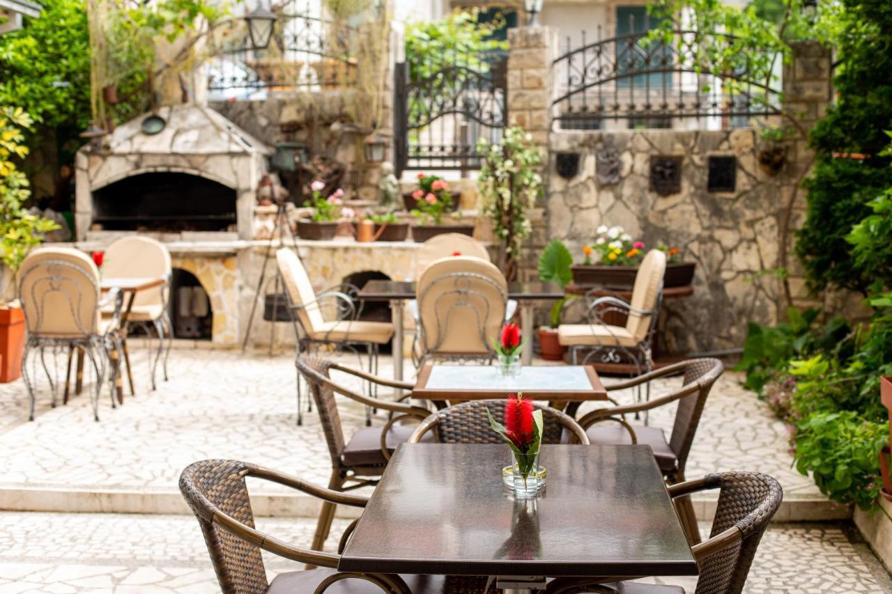 Saki Apartments Budva Eksteriør billede