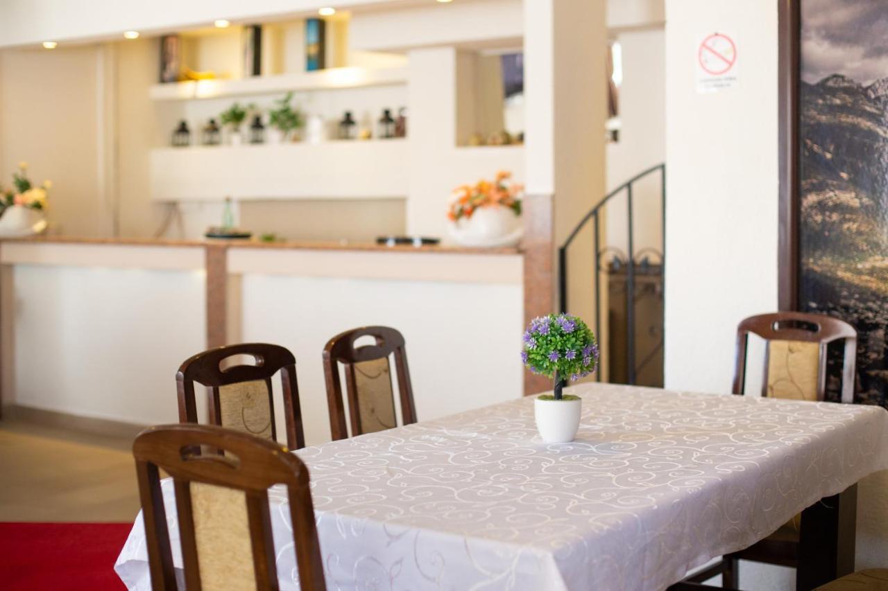 Saki Apartments Budva Eksteriør billede
