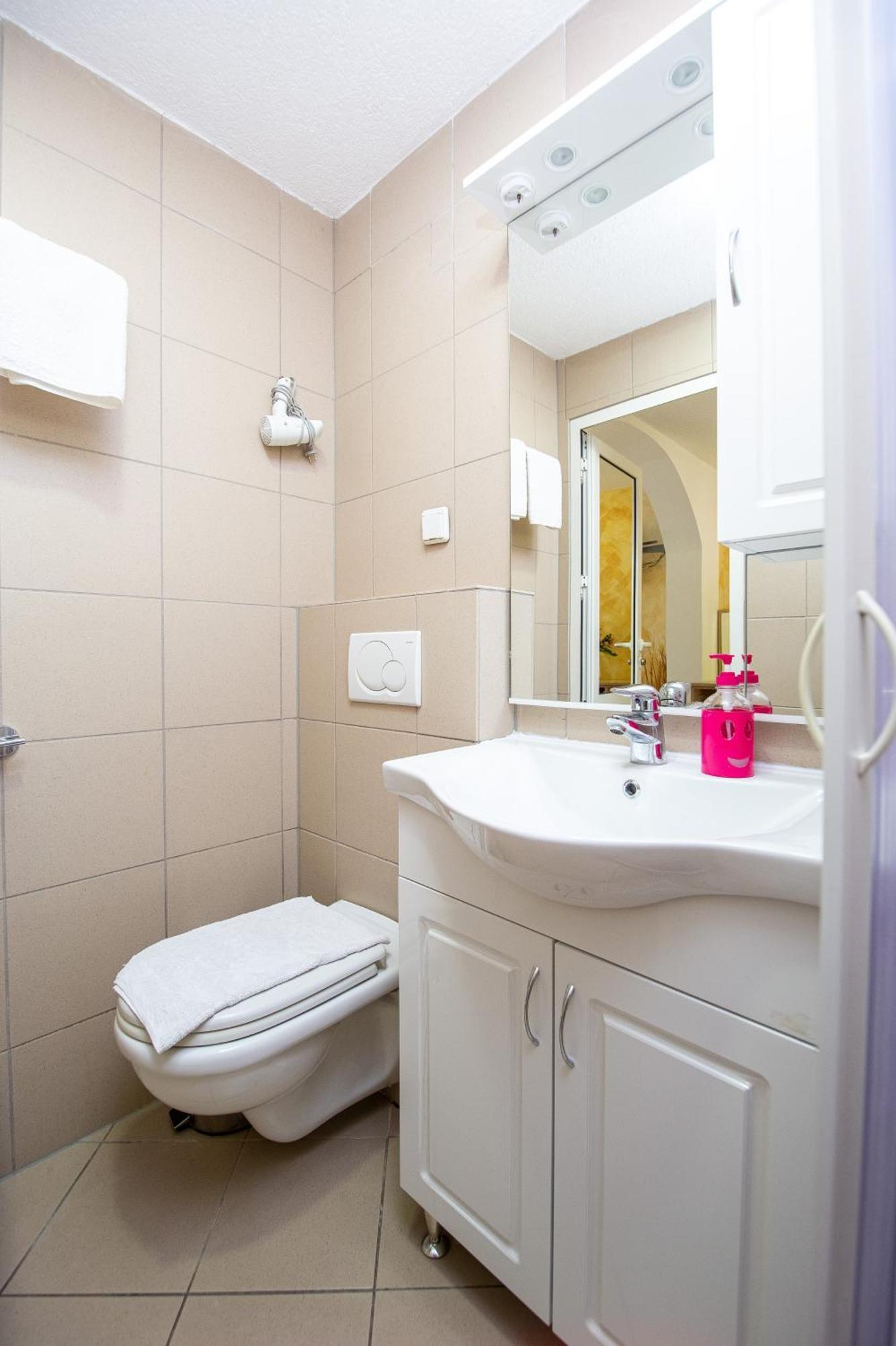 Saki Apartments Budva Værelse billede