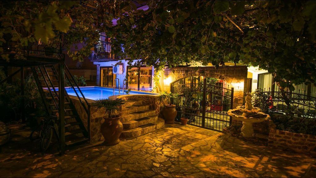 Saki Apartments Budva Eksteriør billede